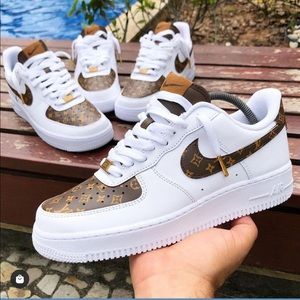 Meet your Posher, Antony alexander